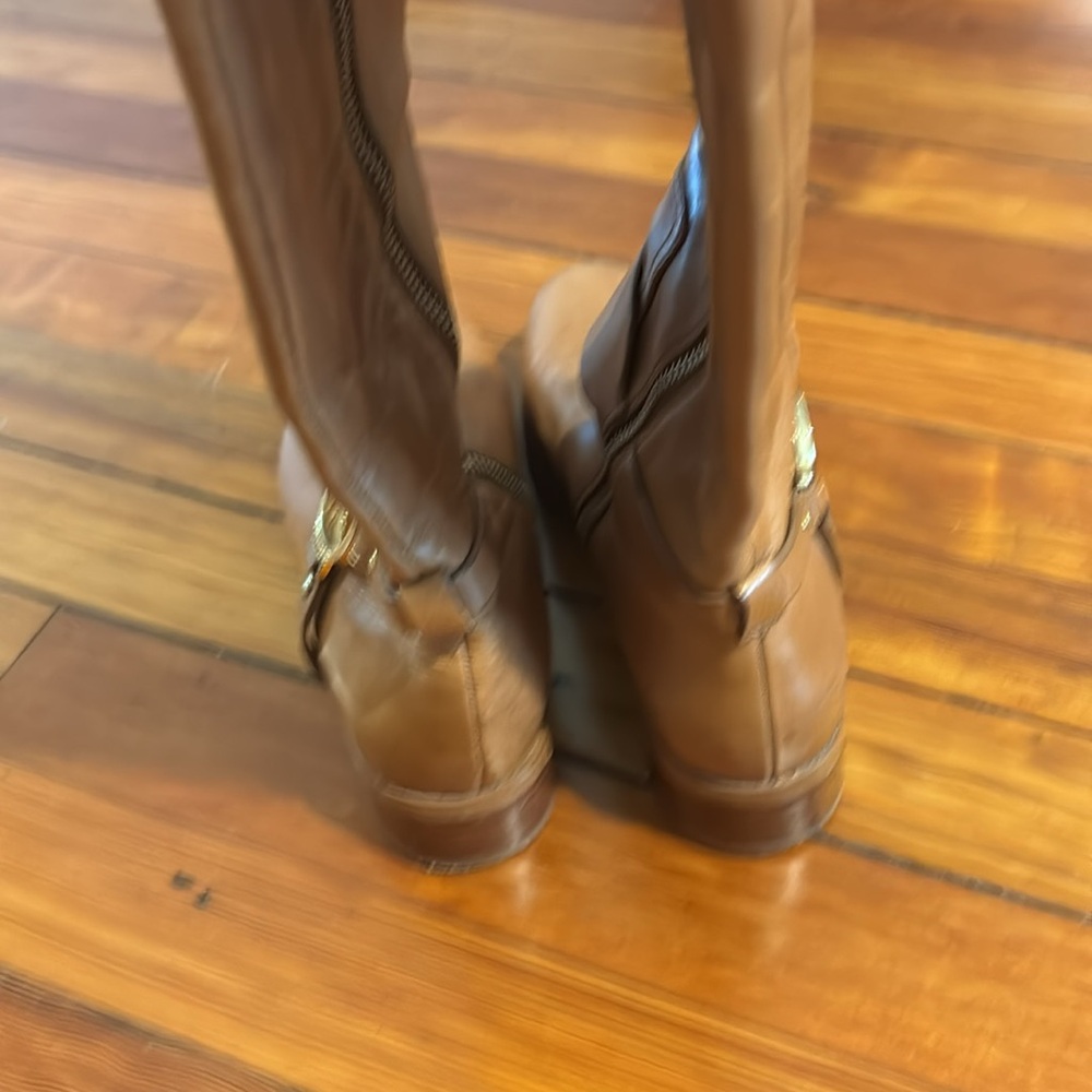 Michael Kors camel leather boot, 6.5 - Picture 4 of 5